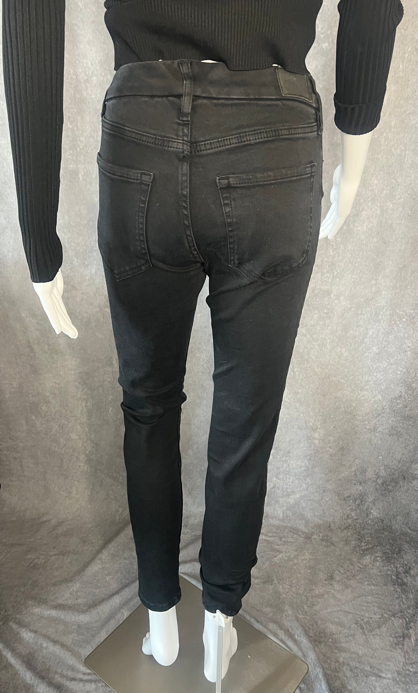 Black High-Rise Skinny Jeans