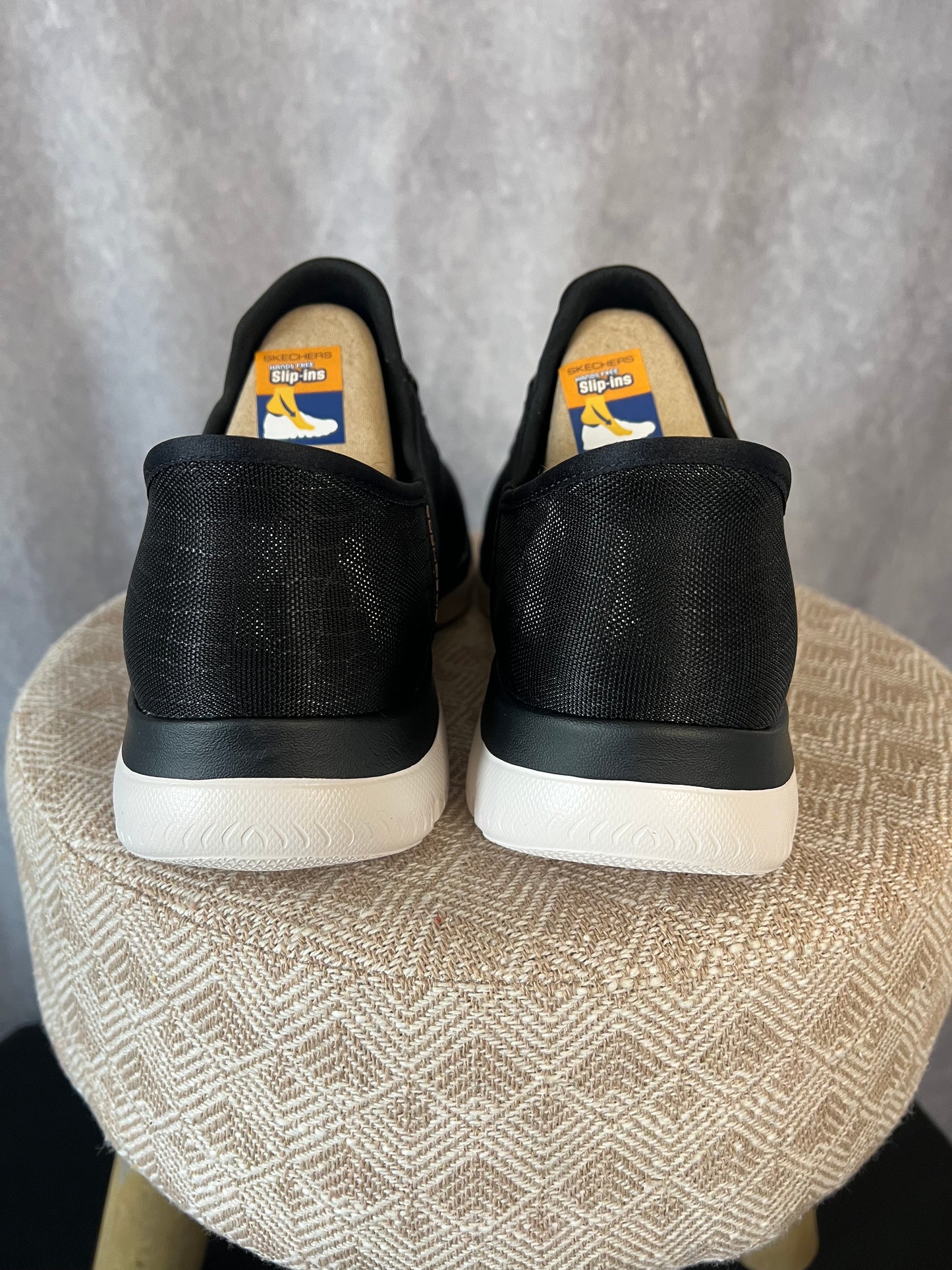 Sketchers Slip-In Sneakers Size 10