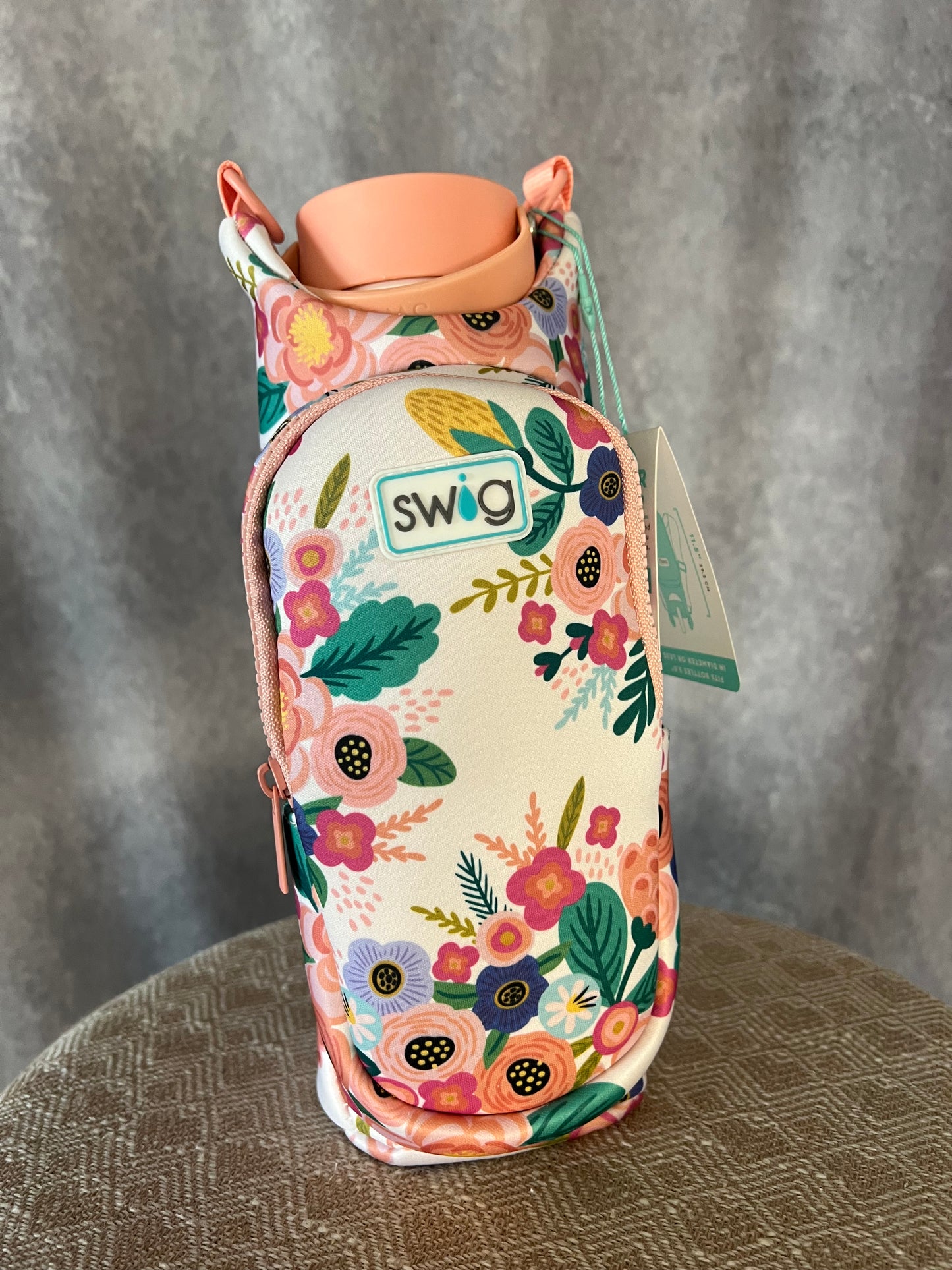 Swig Life Bottle + Carrier Bag