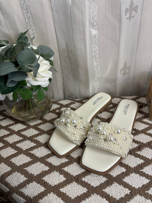 Project Cloud Pearl-Embellished Slide Sandals – Size 8