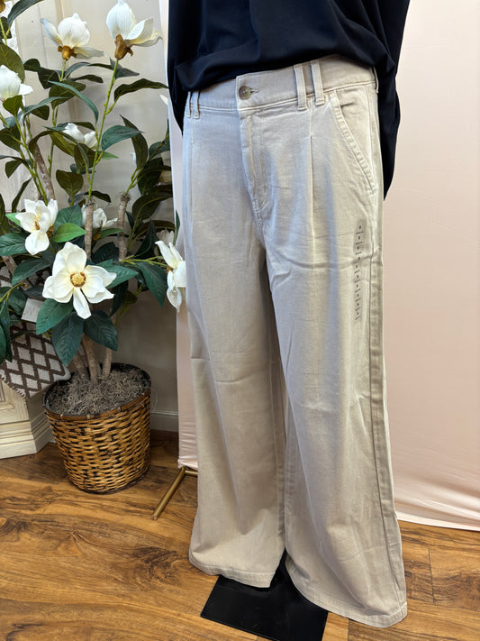American Eagle Super High-Rise Wide-Leg Pants – Size 8 (29W)